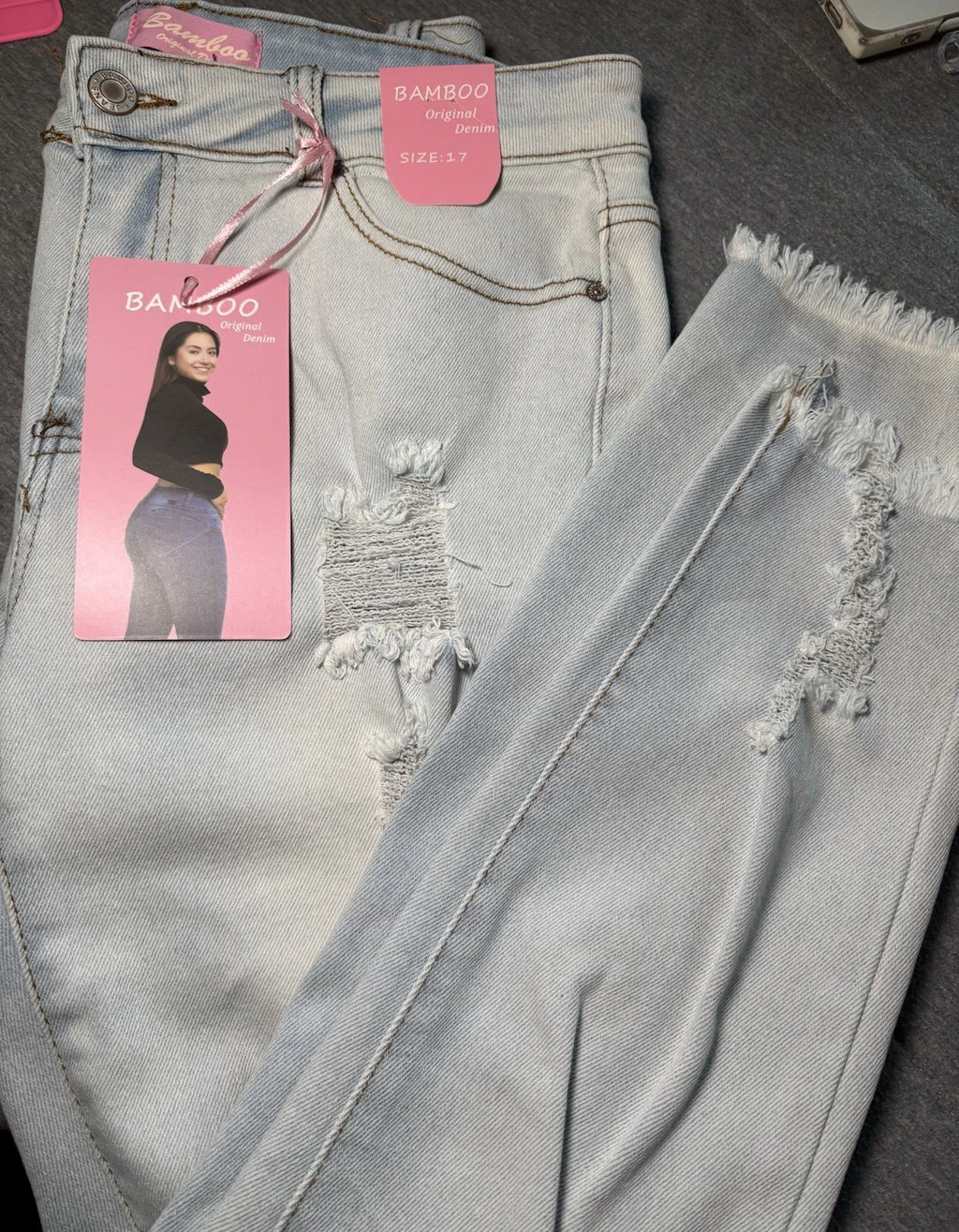 Women’s Bamboo Low Rise Skinny Jeans Size 17 With Rips