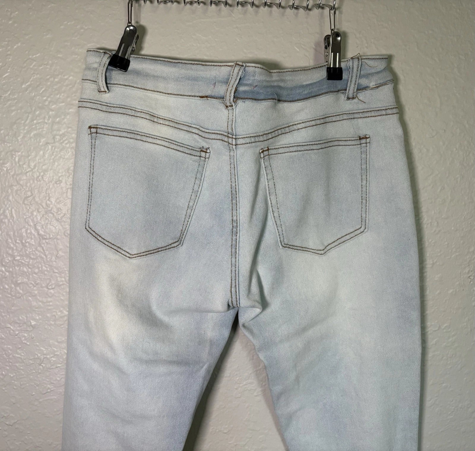 Women’s Bamboo Low Rise Skinny Jeans Size 17 With Rips
