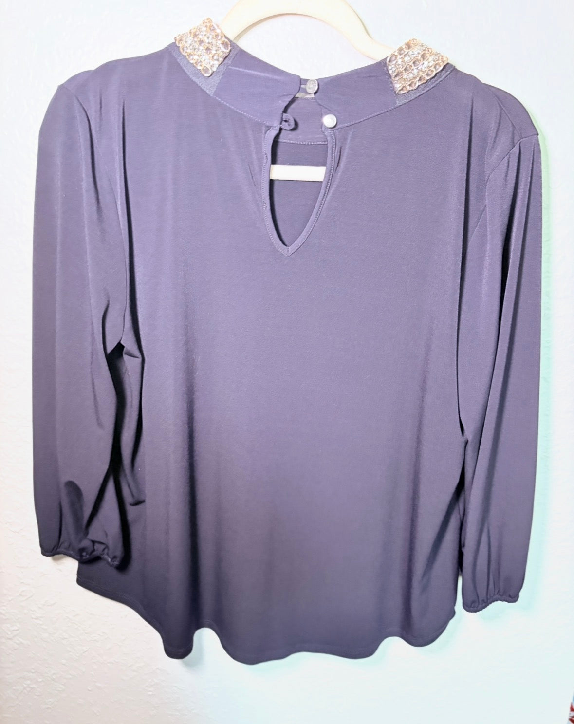WOMENS NAVY BLUE BLOUSE WITH CHAIN NECKLINE