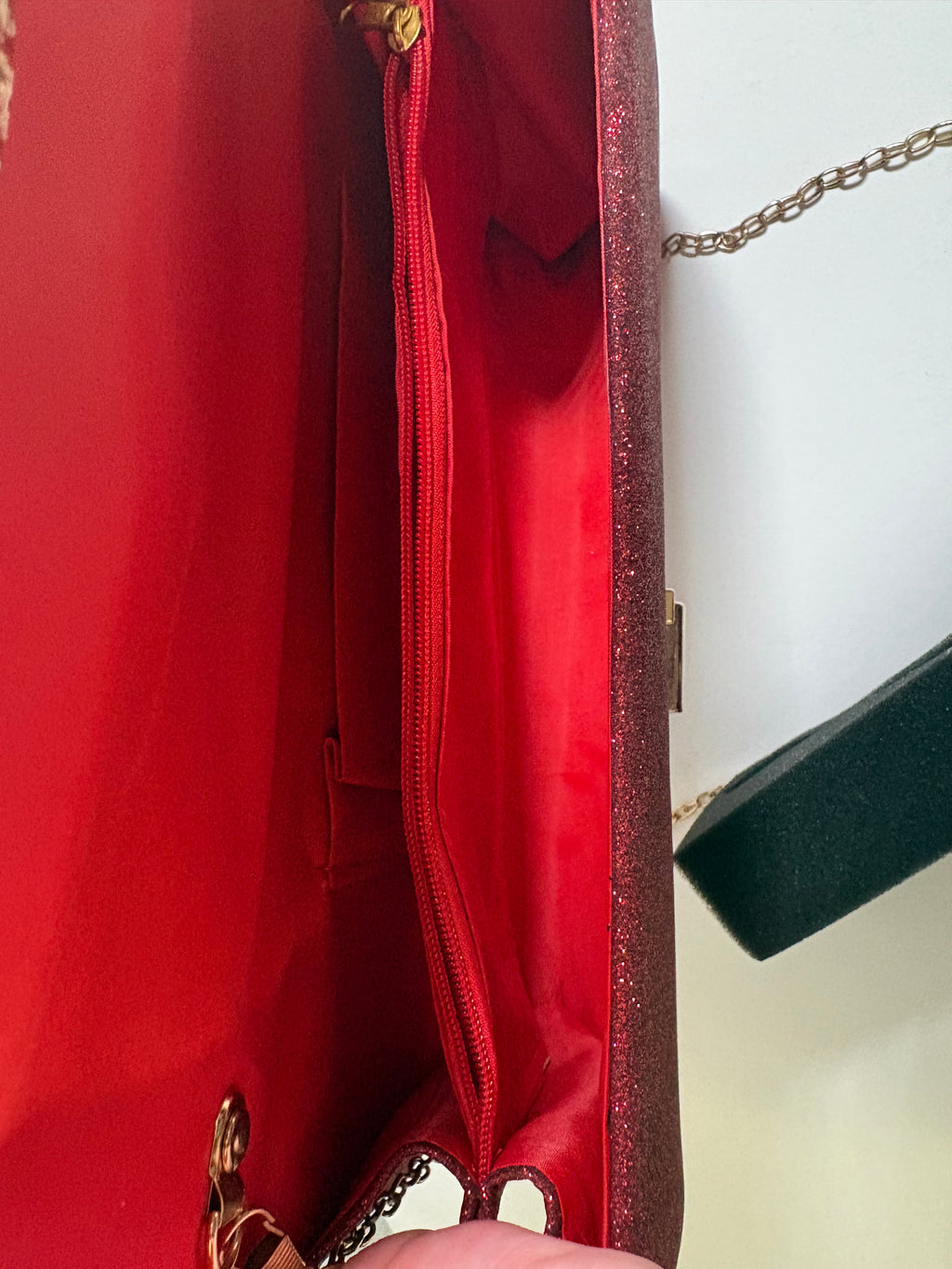 RED GLITTER PURSE