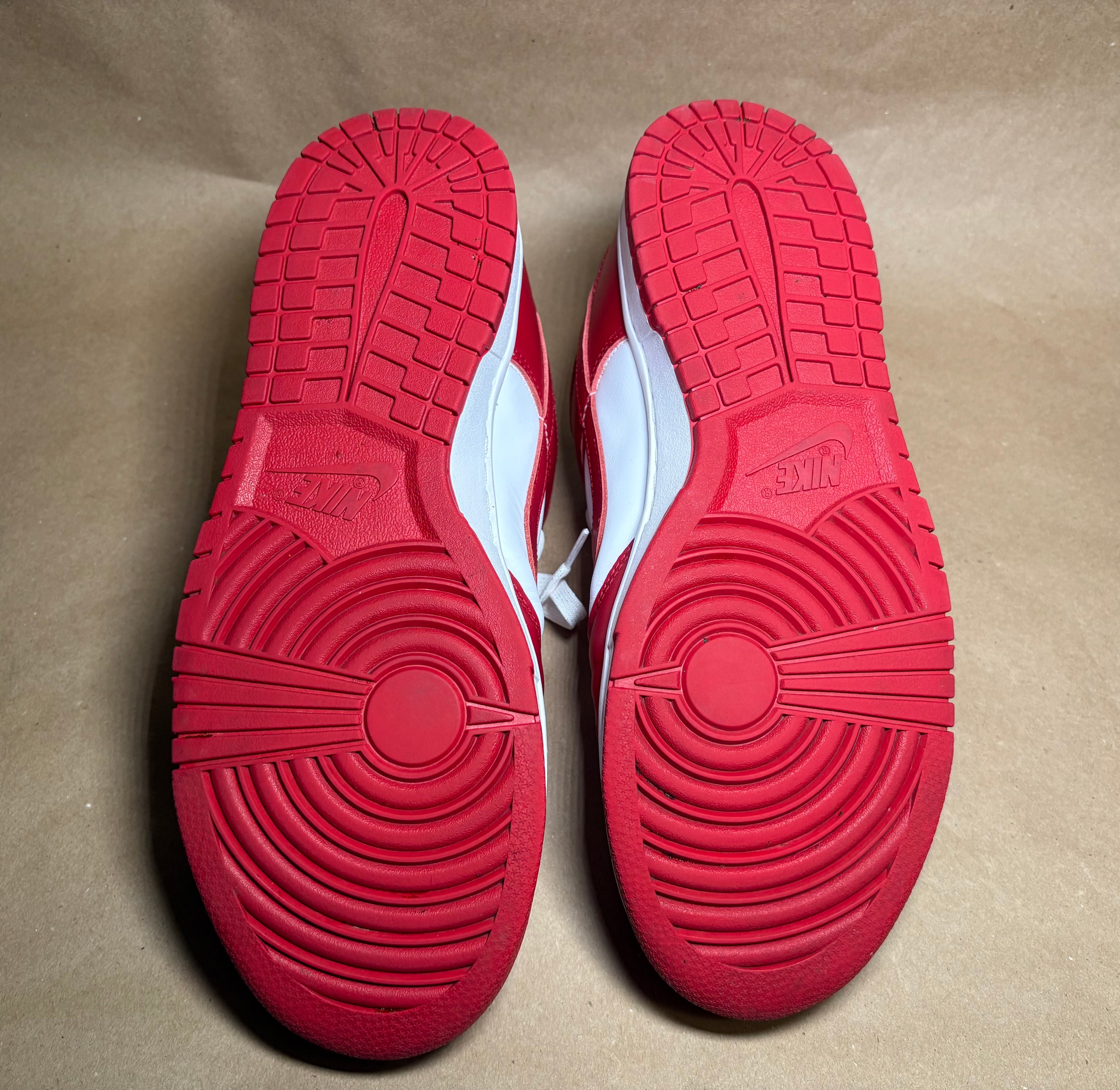 NIKE DUNK LOW "GYM RED" SZ 10.5