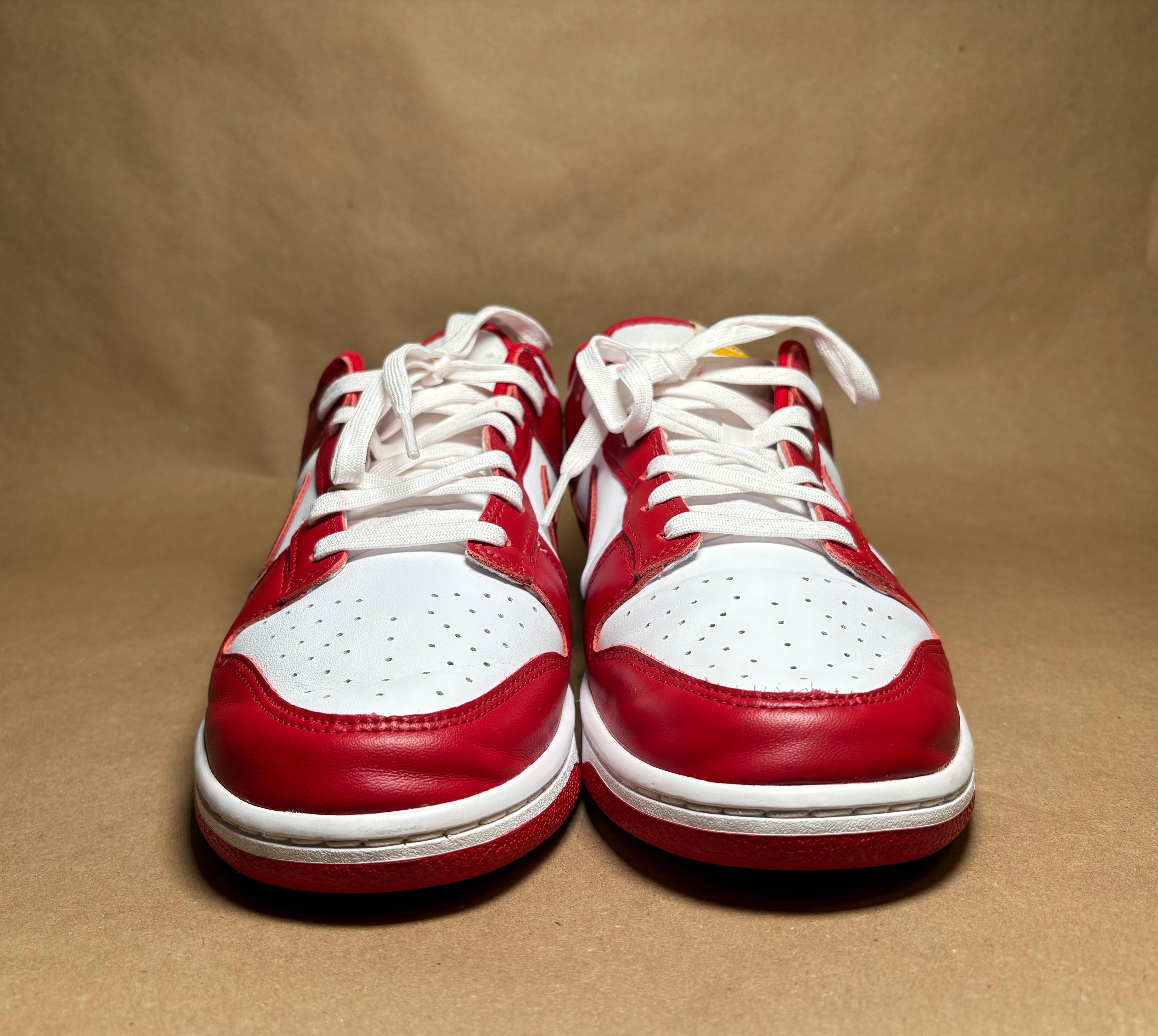 NIKE DUNK LOW "GYM RED" SZ 10.5