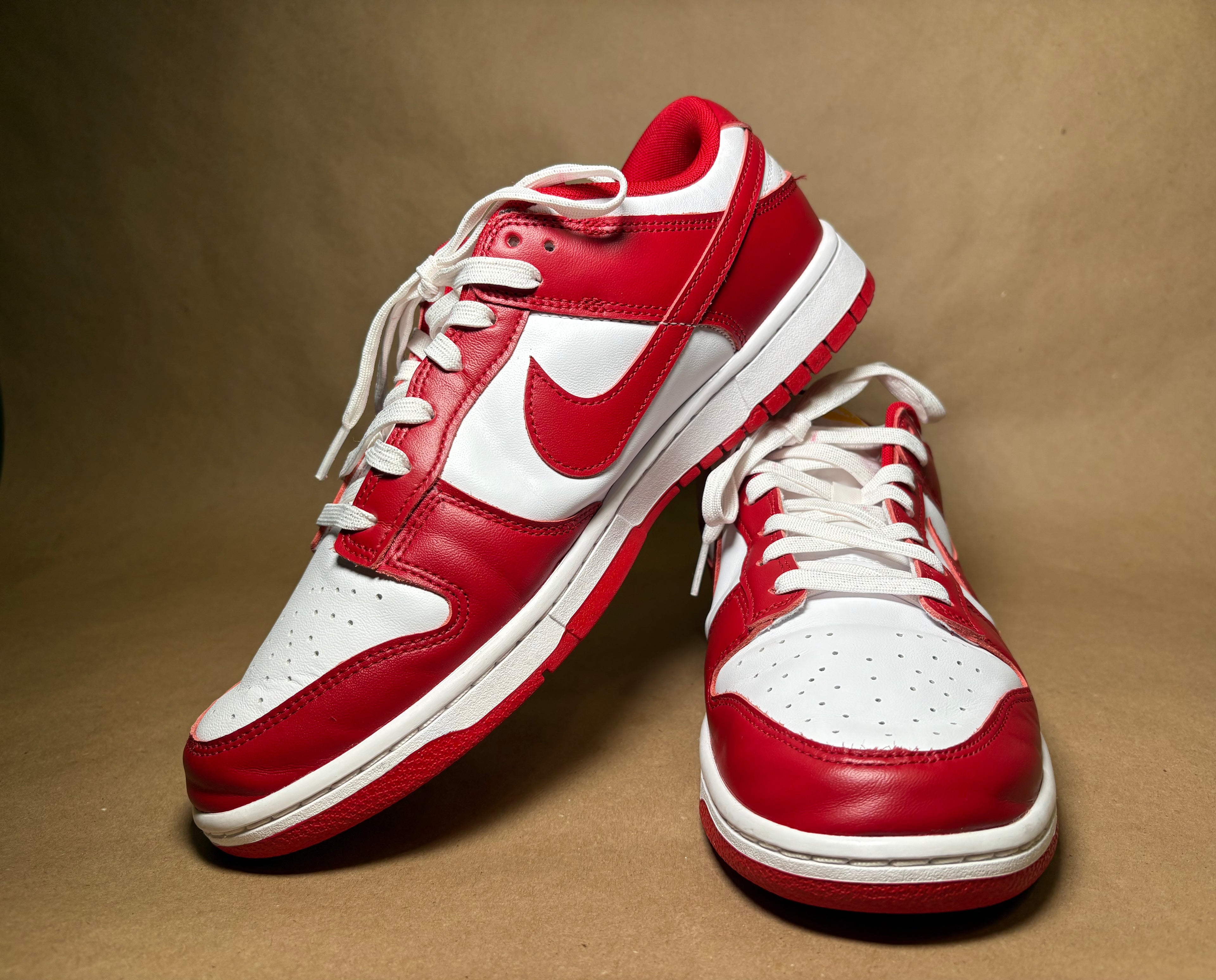 NIKE DUNK LOW "GYM RED" SZ 10.5