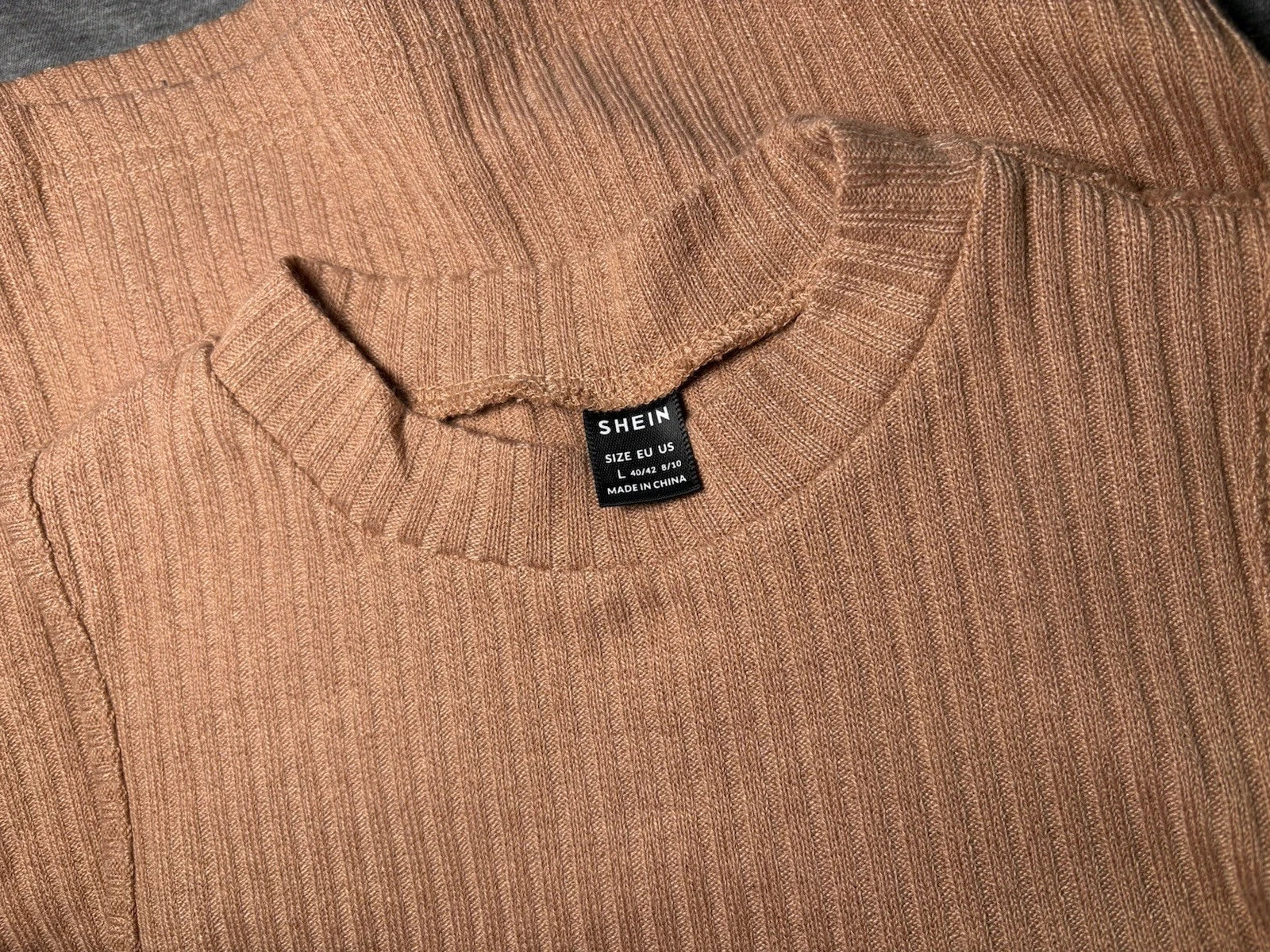 SHEIN Women Mockneck Brown Sleeveless Crop Top Size Large