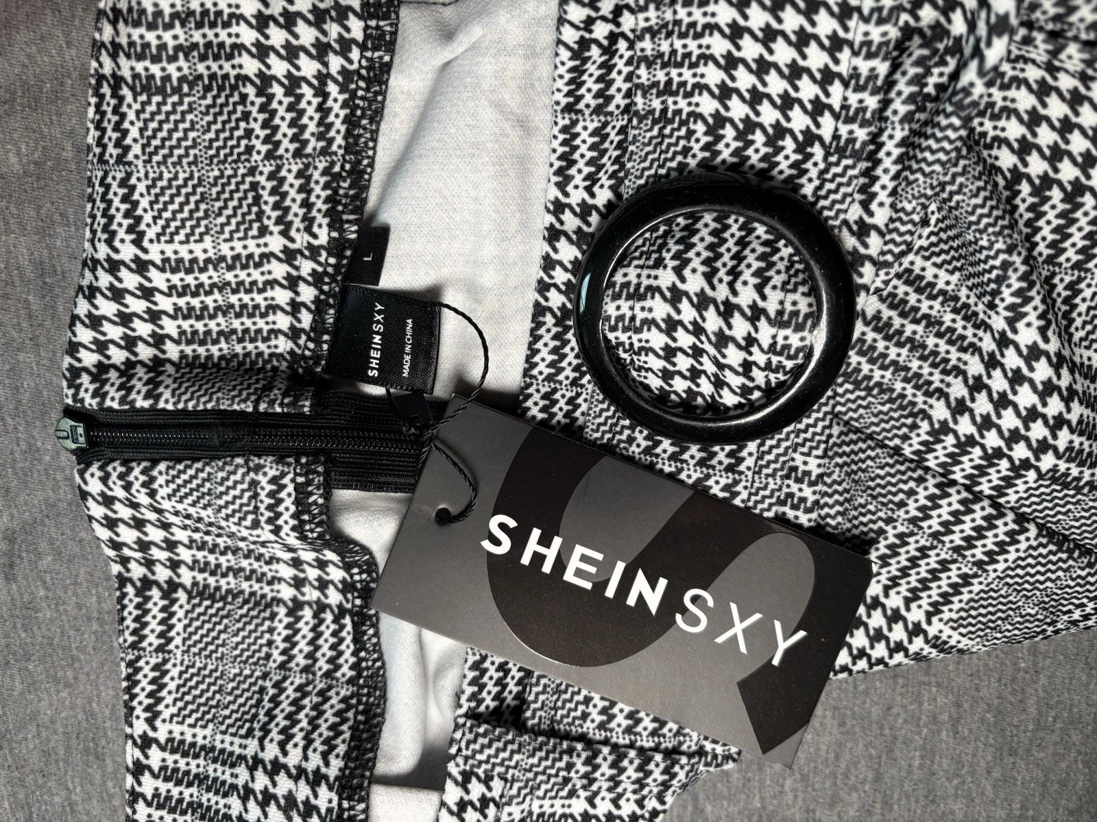 Sheinsxy Size L Black And White Patterned Pants
